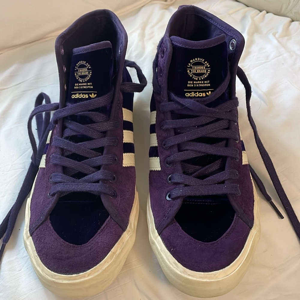 Adidas matchcourt Na-Kel purple velvet